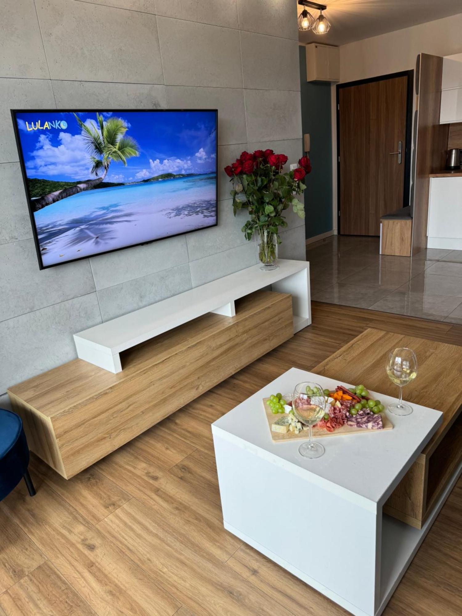 Zjawiskowy Apartament Bel Mare Parking Basen 米兹多洛杰 外观 照片
